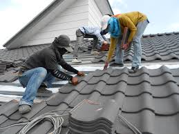 Best Asphalt Shingle Roofing  in Waverly, IA